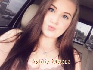 Ashlie_Moore