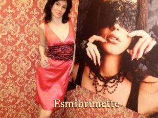 Esmibrunette