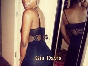 Gia_Davis