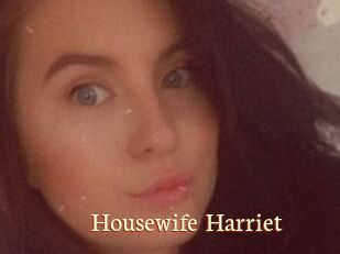Housewife_Harriet