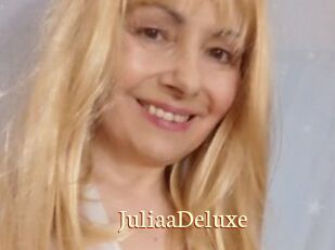 JuliaaDeluxe