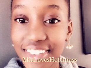 MiaLovesHotthings