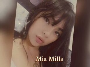 Mia_Mills