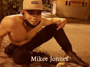 Mikee_Jonnes