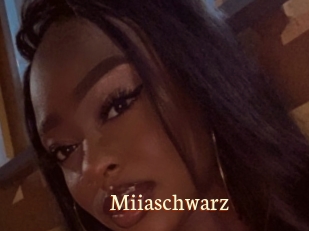 Miiaschwarz