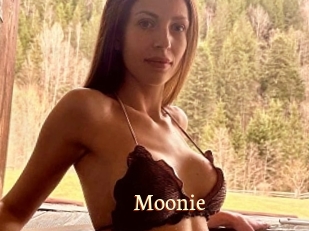 Moonie