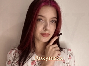 Roxymaxx