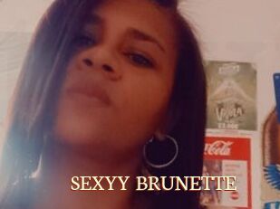 SEXYY_BRUNETTE