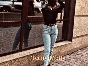 Teeny_Molly