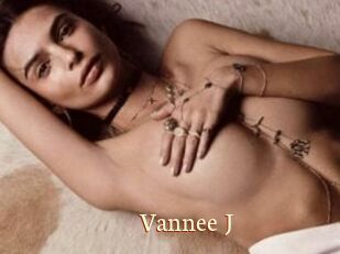 Vannee_J